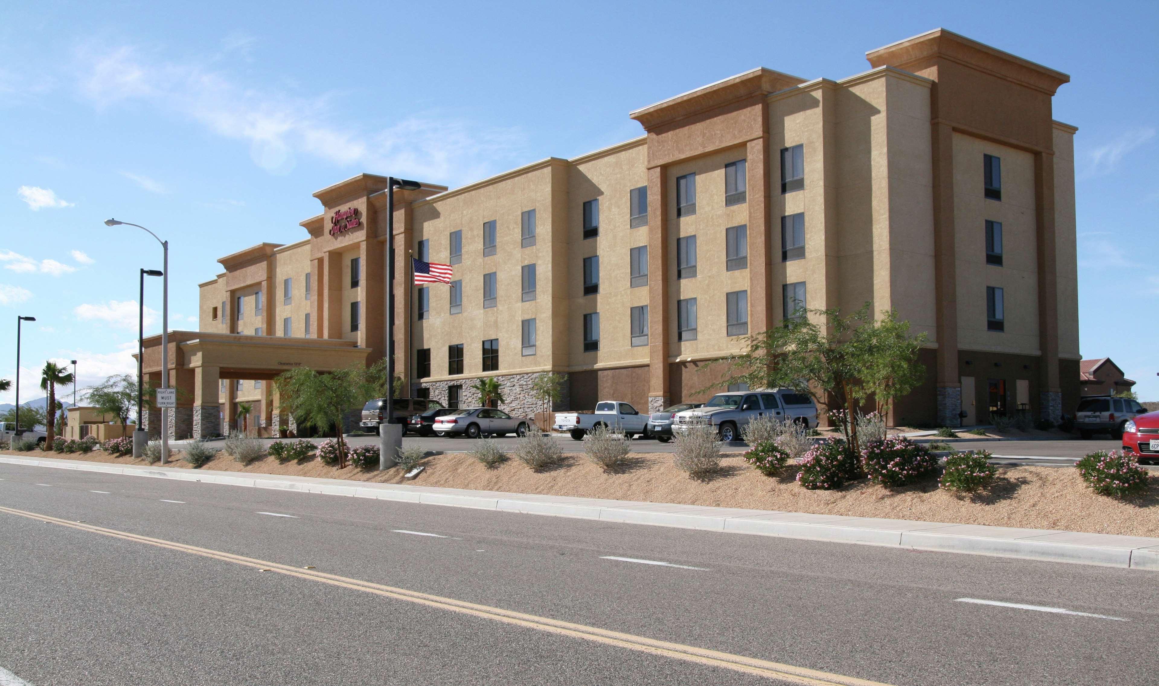 Hampton Inn And Suites Барстоу Екстер'єр фото